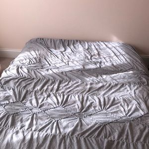 Twin Gray Comforter